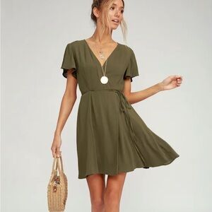 NWT Lulu’s Size Medium Harbor Point Wrap Dress Short Sleeve Olive Green summer